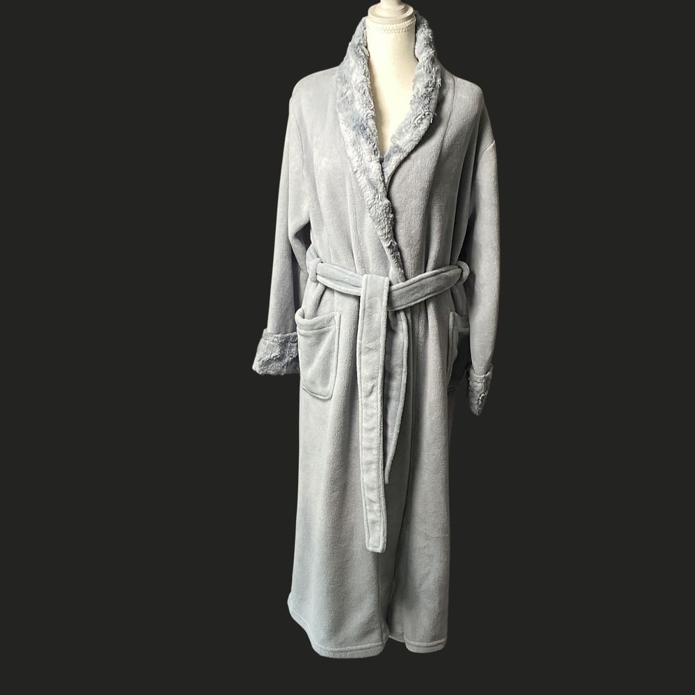 Fleece Robe Women's Size Medium Gray Faux Fur Trim Long Belted Loungewear